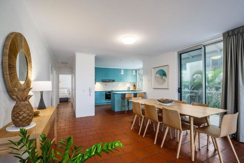 Modern & Comfortable Apartment Close To The Beach - Accommodation in Brisbane 4