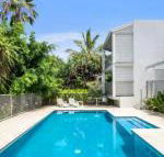 Modern  comfortable apartment close to the beach - Accommodation in Brisbane