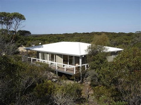 Lantauanan - Accommodation in Brisbane 0
