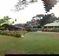 Barristers Block Vigneron Villa - Accommodation in Brisbane