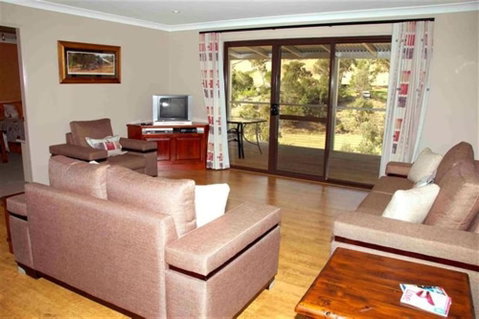 Elm Cottage - Accommodation in Brisbane 5