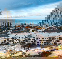 Oaks Gold Coast Calypso Plaza Suites - Accommodation in Brisbane