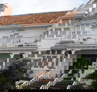 Motel Mayfair on Cavell - Accommodation in Brisbane