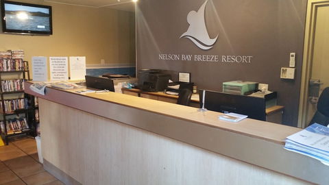 Nelson Bay Breeze Holiday Apartments - Accommodation in Brisbane 4