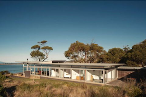 Avalon Coastal Retreat - Accommodation in Brisbane 2