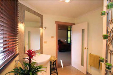 Nierinna Rise - Accommodation in Brisbane 4