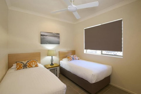 Marty's @ Little Beach - Accommodation in Brisbane 5