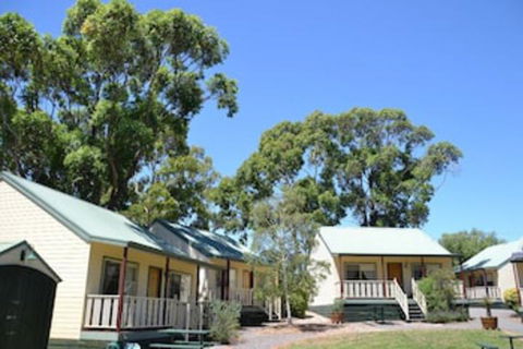 Avoca Cottages - Accommodation in Brisbane 0