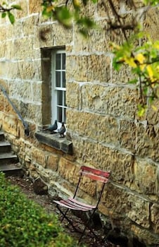 Red Feather Inn - Accommodation in Brisbane 2