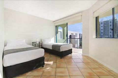 La Promenade - Accommodation in Brisbane 6
