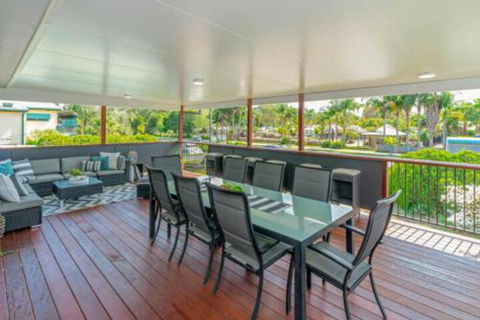 Finlays Retreat Pet Friendly House Yamba - Accommodation in Brisbane 5