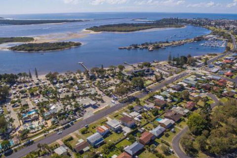 Finlays Retreat Pet Friendly House Yamba - Accommodation in Brisbane 3