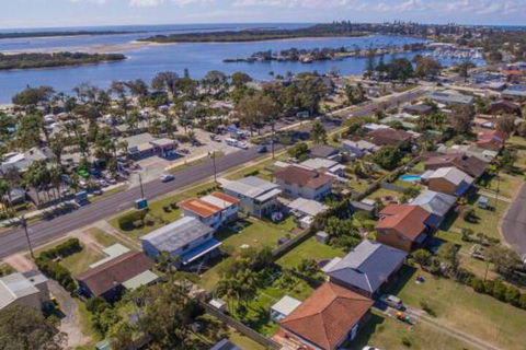 Finlays Retreat Pet Friendly House Yamba - Accommodation in Brisbane 6