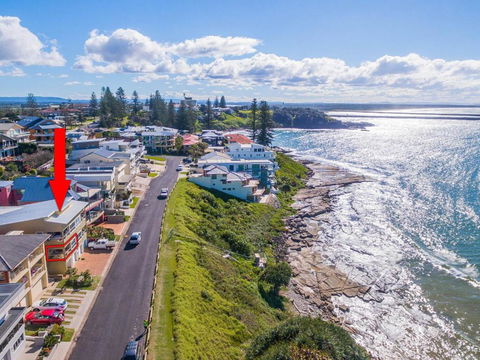 Avalon 1 Overlooking Beautiful Convent Beach - Accommodation in Brisbane 5