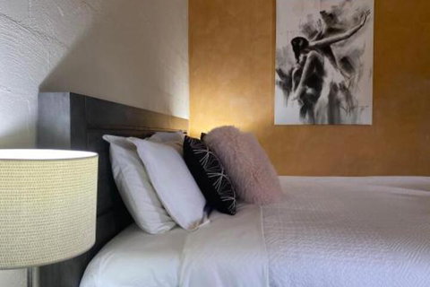 Double Nut Chalets Daylesford - Accommodation in Brisbane 7