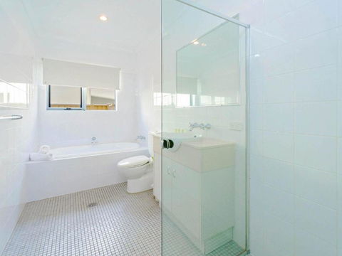 Angourie Blue 4 Close To Surfing Beaches & National Park - Accommodation in Brisbane 2