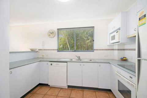 Sunshine Cove Across The Road From The Beach - Accommodation in Brisbane 3