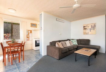 Yamba Towers 2 - Accommodation in Brisbane 6