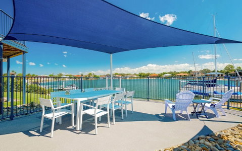 Pandanus - Accommodation in Brisbane 1