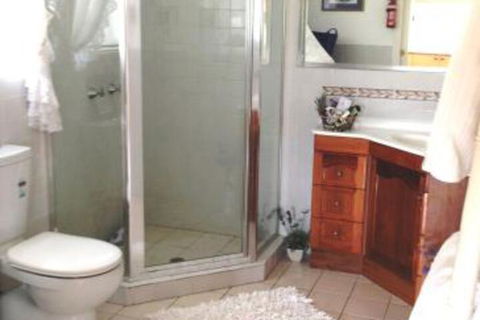 Milford Country Cottages - Accommodation in Brisbane 5