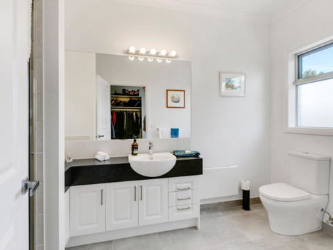 Venice On The Beach - Accommodation in Brisbane 5
