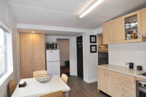 HIGHTIDE - Accommodation in Brisbane 5