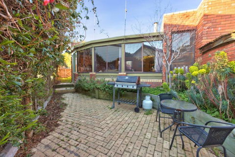 Above Sunset 100m From The Paynesville Lakes - Accommodation in Brisbane 3