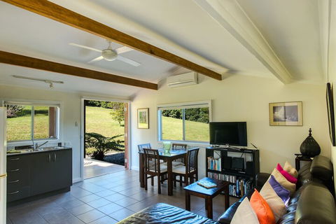 Afterglow Cottages - Accommodation in Brisbane 5