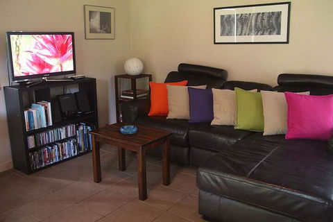 Afterglow Cottages - Accommodation in Brisbane 3