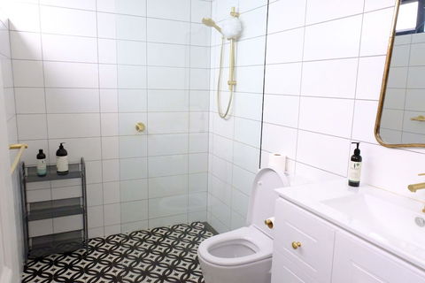 White House - Accommodation in Brisbane 1