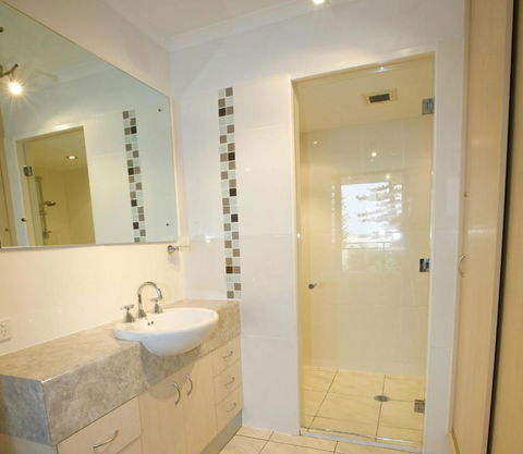 Allamanda U2 Awesome Location  - Accommodation in Brisbane 1