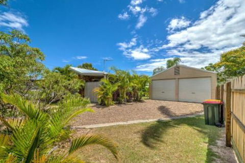 Affordable Holiday Home - Accommodation in Brisbane 5