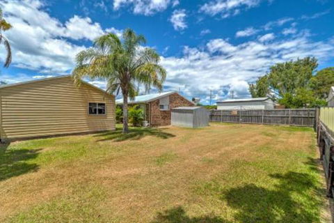Affordable Holiday Home - Accommodation in Brisbane 6