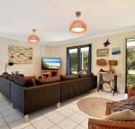 Innisfree Pet Friendly 2 Mins to Beach - Accommodation in Brisbane