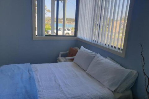 Cozy Beach Weekender - Accommodation in Brisbane 0