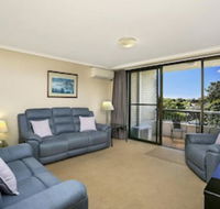 HAMP1 Bright Apartment in Cremorne - Accommodation in Brisbane