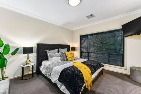 Accommodation On Lansell 2 - Accommodation in Brisbane 4