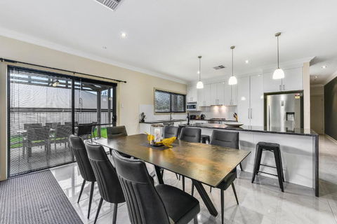 Accommodation On Lansell 2 - Accommodation in Brisbane 6