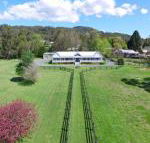 Rivermist Luxury 6 bedrooms  6 bathrooms - Accommodation in Brisbane