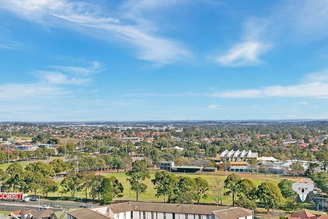 SouthWest LIVERPOOL Amazing View 2Bed APT NLP100A - Accommodation in Brisbane 5
