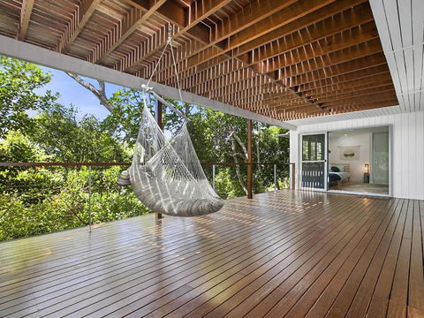 Stunning Seaviews Sunshine Beach - Accommodation in Brisbane 6
