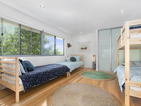 Stunning Seaviews Sunshine Beach - Accommodation in Brisbane 4