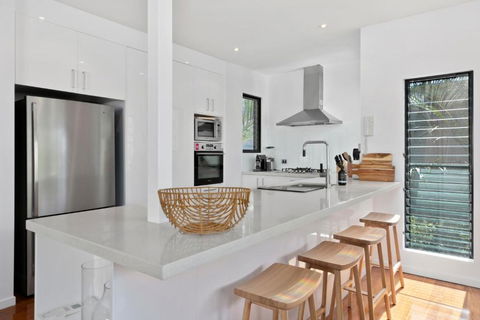Holiday Hideaway Sunshine Beach - Accommodation in Brisbane 1