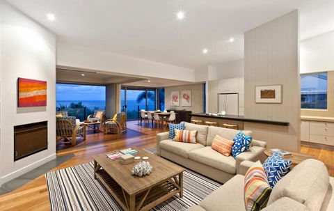 Spacious With Surf Views Sunshine Beach - Accommodation in Brisbane 1