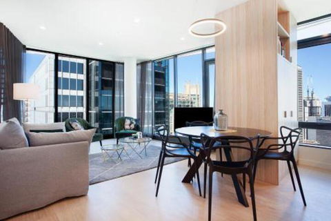 CITY HIGH Hosted By: LAbode Accommodation - Accommodation in Brisbane 0