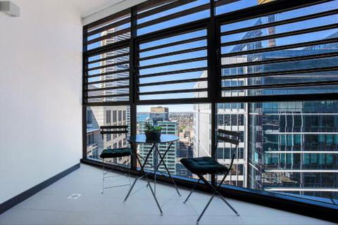 CITY HIGH Hosted By: LAbode Accommodation - Accommodation in Brisbane 6