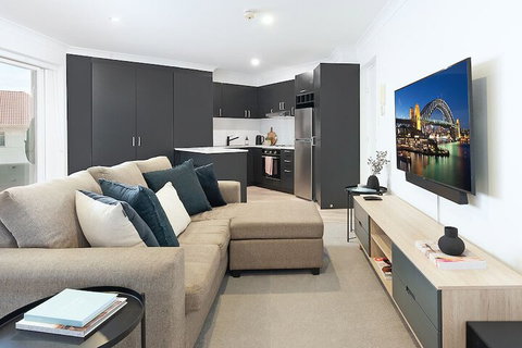 Ultimate Bondi Living - Accommodation in Brisbane 1