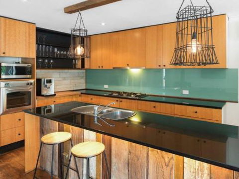 Family Foreshore Favourite - Accommodation in Brisbane 2