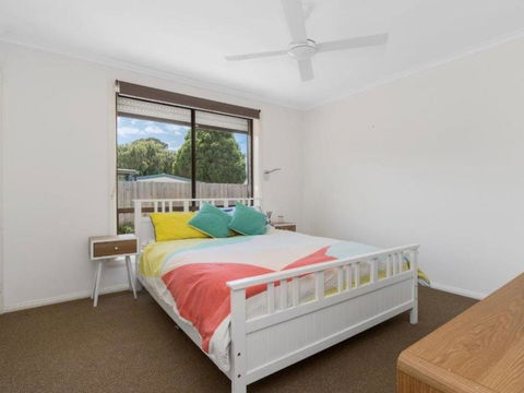 Family Foreshore Favourite - Accommodation in Brisbane 3