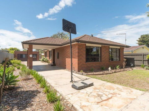 Family Foreshore Favourite - Accommodation in Brisbane 6